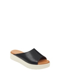 evolve Flora Slide Sandal