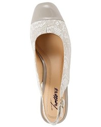 Trotters Dea Slingback