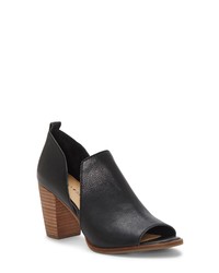 Lucky Brand Junai Sandal