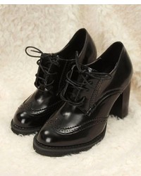 ChicNova Vintage Lace Up Ankle Heeled Boots