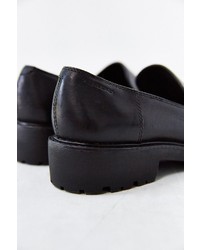 Vagabond Kenova Leather Loafer
