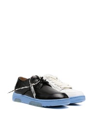 Off-White Contrast Panel Detail Sneakers