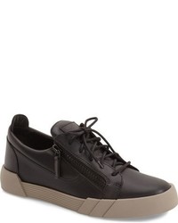 Giuseppe Zanotti Low Top Sneaker