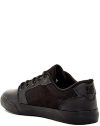 DC Shoes Anvil Le Leather Sneaker