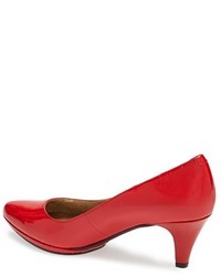 Me Too Andrea Patent Leather Pump