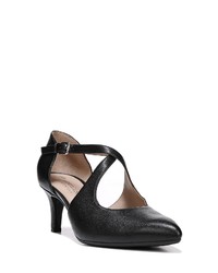 Naturalizer Okira Crisscross Pump