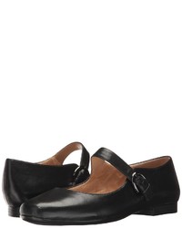 Naturalizer Erica Shoes