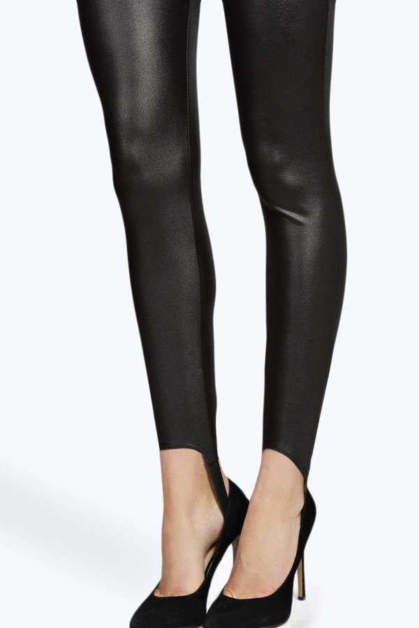 boohoo Petite Faux Leather Leggings