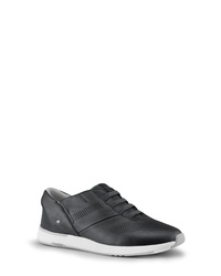 KIZIK Atlanta Slip On Sneaker