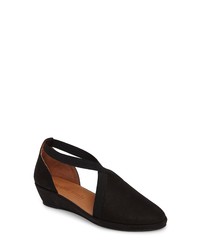 Gentle Souls By Kenneth Cole Natalia Wedge
