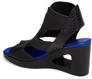 Arche Vahiro Cutout Wedge Sandal 394 Nordstrom Lookastic