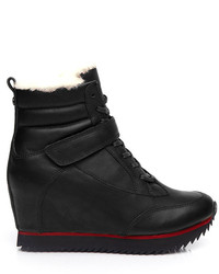 Koolaburra Snowjog Leather In Black