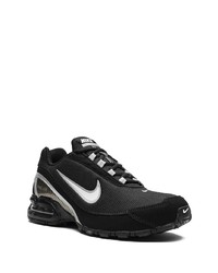 Nike Air Max Torch 3 Low Top Sneakers