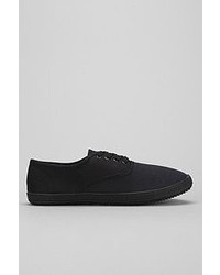 Urban Outfitters Classic Canvas Plimsoll Sneaker