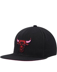 Mitchell & Ness Black Chicago Bulls Highlighter Team Pop Snapback Hat At Nordstrom