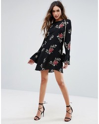 Missguided Floral Print Flute Sleeve Shift Dress