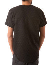 Elwood The Quilted Curved Hem Tee In Black