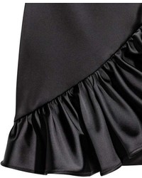 H&M Ruffled Satin Skirt