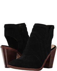 Vince Camuto Binks Shoes