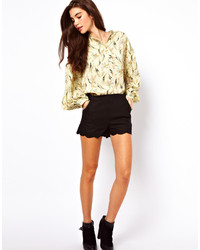 Asos Shorts In Linen With Scallop Hem