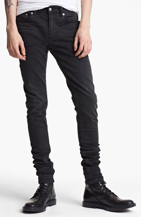 black skinny leg jeans