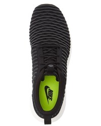 Nike Roshe Two Flyknit Sneaker
