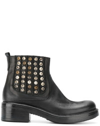 Strategia Studded Chelsea Boots