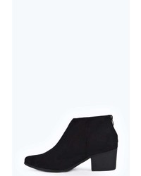 Boohoo Jaxx Suedette Pointed Ankle Boot