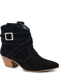 Nine West Lairah Pointy Toe Bootie