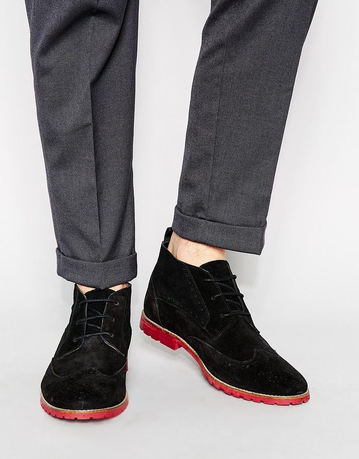 brogue chukka