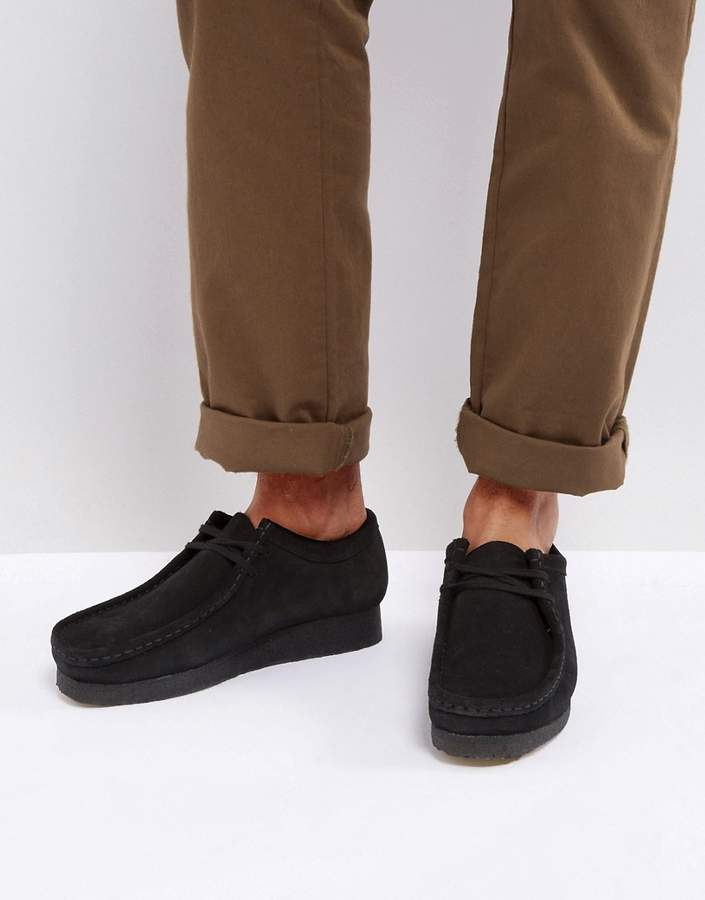 clark wallabees outfit