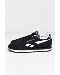 Reebok Classic Leather Suede Running Sneaker