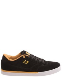 DC Shoes Cole Lite Suede Sneakers