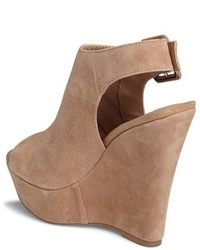 Steve Madden Elvy Wedge Sandal