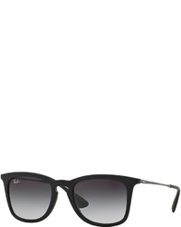 Ray-Ban Wayfarer Plastic Sunglasses Matte Black