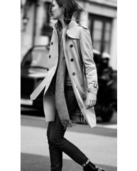 Burberry The Chelsea  Long Heritage Trench Coat