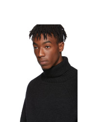 Juun.J Black Wool Turteneck Sweater