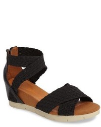 bernie mev. Honesty Sandal