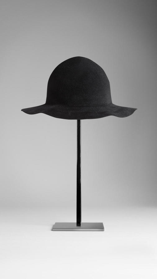 burberry felt hat
