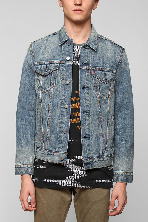 Levi's Gregory Wash Trucker Jacket | Where to buy & how to wear