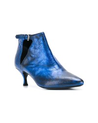 Strategia Pointed Toe Booties