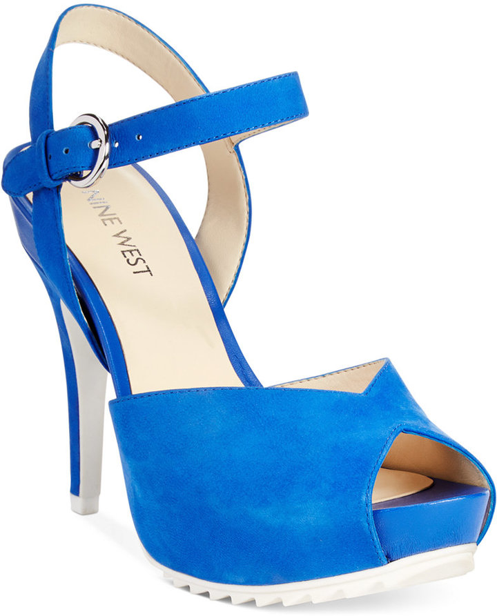 nine west blue suede heels
