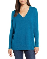 Halogen Relaxed V Neck Cashmere Sweater