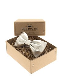 Brown Bow-tie
