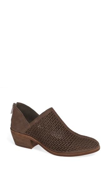 Vince camuto sale paleta bootie