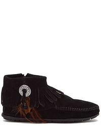 Minnetonka Concho Feather Side Zip Boot