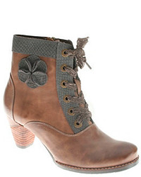 Spring Step Pinot Lace Up Ankle Boot
