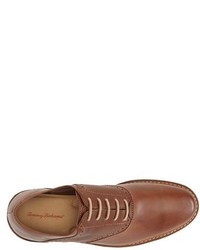 Tommy Bahama Gaius Leather Oxford