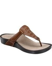 Aetrex Trex Serrana Caramel Leather Thong Sandals