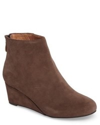 Gentle Souls By Kenneth Cole Vicki Wedge Bootie